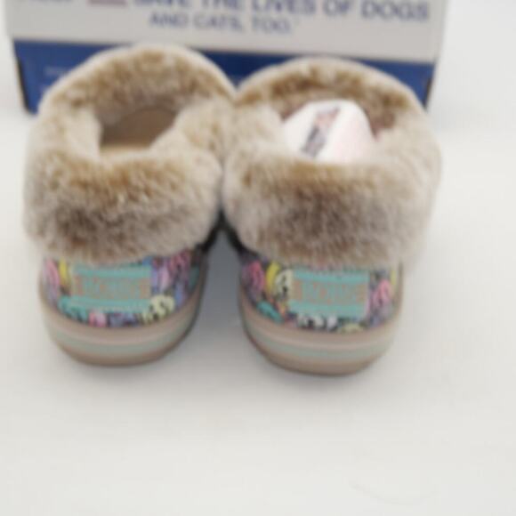 NEW Skechers Bobs Women's 6 Wide Too Cozy Doodles Dogs Slippers Indoor Outdoor - Picture 3 of 10